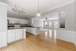 4011 Edgecomb Dr, Roswell, GA 30075 - Photo 3