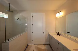 266 Strawberry Ln, Woodstock, GA 30189 - Photo 7