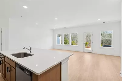 450 Laurelwood Lane, Canton, GA 30114 - Photo 5
