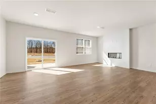 2011 Underwood Dr, Lawrenceville, GA 30043 - Photo 5