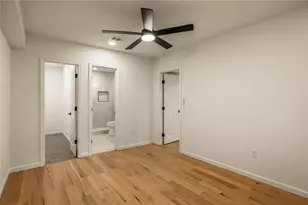 4736 Bridgewater Dr SW, Lilburn, GA 30047 - Photo 23