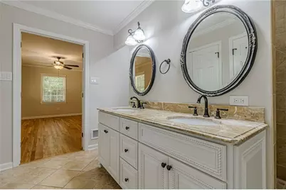 4296 Huntington Circle, Atlanta, GA 30338 - Photo 31