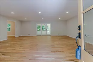4296 Huntington Cir, Atlanta, GA 30338 - Photo 5