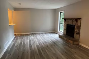 1386 Williamsburg Ln, Norcross, GA 30093 - Photo 3
