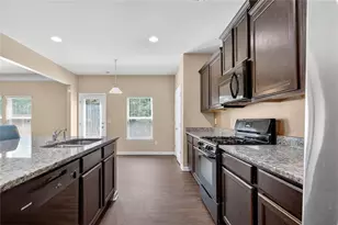 1361 Key Manor Ln, Lawrenceville, GA 30045 - Photo 11