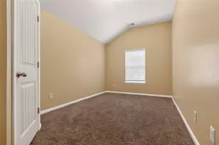 1361 Key Manor Ln, Lawrenceville, GA 30045 - Photo 17