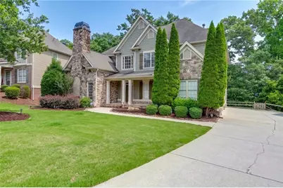 302 Beech Tree Hollow, Sugar Hill, GA 30518 - Photo 3