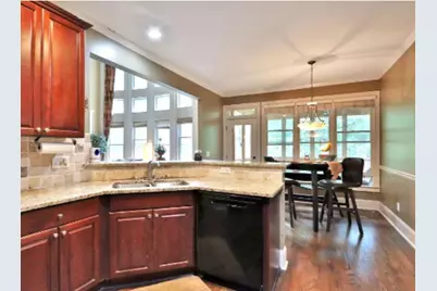 7095 Wakehurst Place, Cumming, GA 30040 - Photo 9