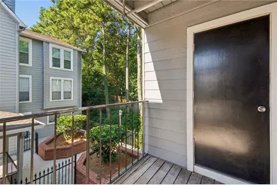 305 Granville Court, Atlanta, GA 30328 - Photo 17