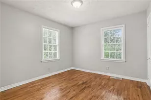 3743 Poplar Dr, Clarkston, GA 30021 - Photo 9