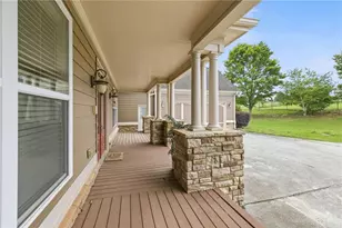 1173 Dee Kennedy Rd, Auburn, GA 30011 - Photo 5