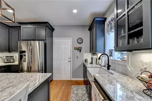 2050 Winthrope Cmns, Alpharetta, GA 30009 - Photo 23