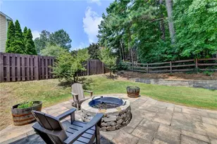 2050 Winthrope Cmns, Alpharetta, GA 30009 - Photo 71