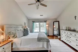 2050 Winthrope Cmns, Alpharetta, GA 30009 - Photo 37