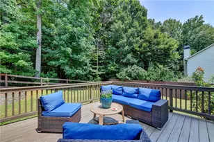 2050 Winthrope Cmns, Alpharetta, GA 30009 - Photo 61