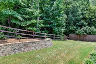 2050 Winthrope Cmns, Alpharetta, GA 30009 - Photo 77