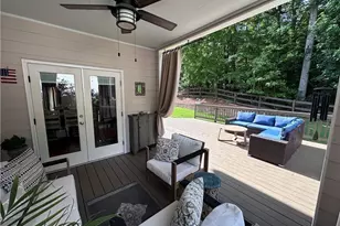 2050 Winthrope Cmns, Alpharetta, GA 30009 - Photo 41