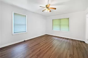 1668 Laurelwood Dr SW, Atlanta, GA 30311 - Photo 15