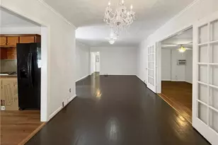 1668 Laurelwood Dr SW, Atlanta, GA 30311 - Photo 5