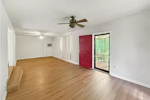 1668 Laurelwood Dr SW, Atlanta, GA 30311 - Photo 9