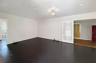 1668 Laurelwood Dr SW, Atlanta, GA 30311 - Photo 3