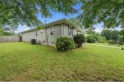 851 McLinden Avenue SE, Smyrna, GA 30080 - Photo 37