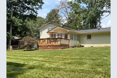 1208 Golden Circle SW, Lilburn, GA 30047 - Photo 27