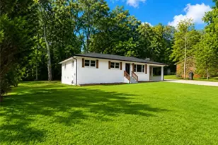 328 Dale Dr, Griffin, GA 30223 - Photo 7