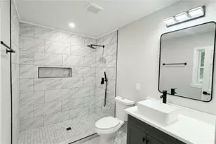328 Dale Dr, Griffin, GA 30223 - Photo 17