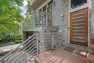 1337 Peachtree View, Brookhaven, GA 30319 - Photo 3