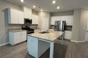 6012 Harbor Landing Dr, Buford, GA 30518 - Photo 3