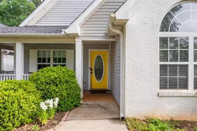 300 Cobb Court, Hampton, GA 30228 - Photo 5