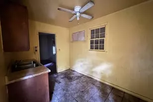 2103 Penelope St NW, Atlanta, GA 30314 - Photo 9