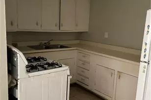 2095 Whites Mill Rd, Decatur, GA 30032 - Photo 17