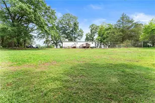 4046 Holly Springs Rd, Gillsville, GA 30543 - Photo 33