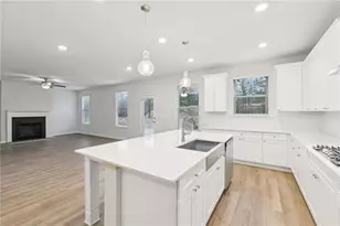 2445 Dixon Pl, Lawrenceville, GA 30045 - Photo 15