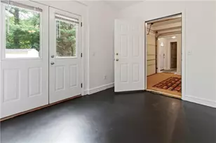 1593 Walkway Ct SW, Lilburn, GA 30047 - Photo 55