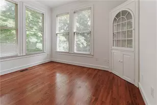 1593 Walkway Ct SW, Lilburn, GA 30047 - Photo 27