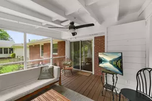 2447 Hunting Valley Dr, Decatur, GA 30033 - Photo 25