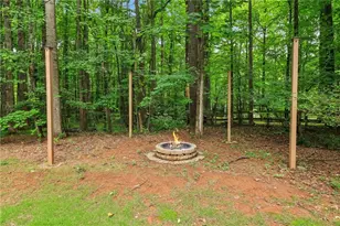 8215 Stonebrook Ct, Cumming, GA 30040 - Photo 35