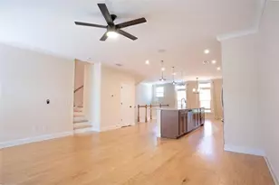 1059 Caruso Dr, Buford, GA 30518 - Photo 9