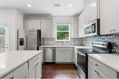 4917 Longview Walk, Decatur, GA 30054 - Photo 7
