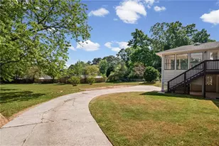 635 Birchwood Ln, Marietta, GA 30060 - Photo 35