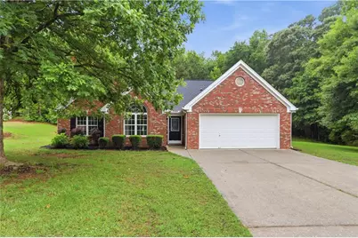 65 Williams Court, Hoschton, GA 30548 - Photo 1
