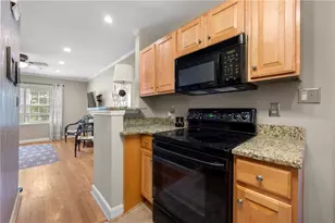 542 Goldsboro Rd, Atlanta, GA 30307 - Photo 11