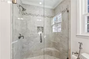 1511 Summerset Dr, Dunwoody, GA 30338 - Photo 13