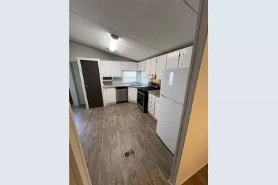 3700 Ash Drive, Buford, GA 30518 - Photo 5