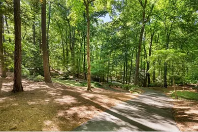 1575 Northridge Road NE, Sandy Springs, GA 30350 - Photo 91