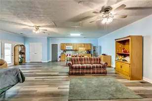 1021 Broughton Ln, Newborn, GA 30056 - Photo 43