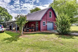 1021 Broughton Ln, Newborn, GA 30056 - Photo 11